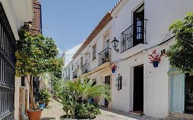 Unique Andalusian Townhouse Next To Beach